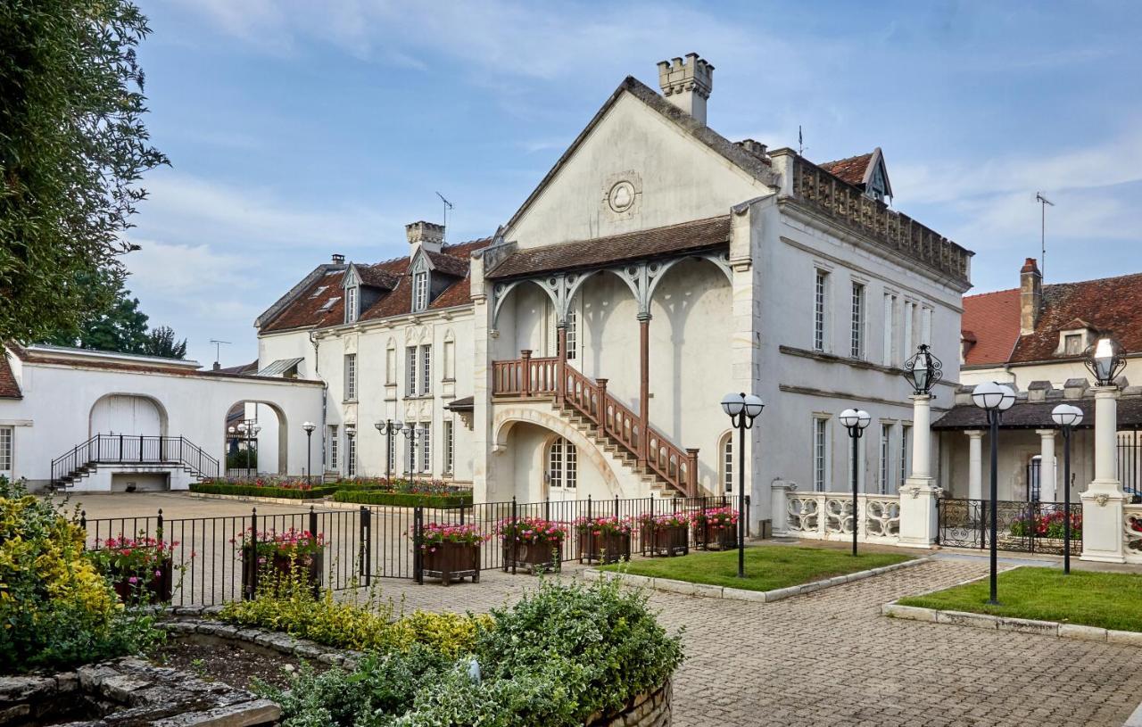 Residence Hoteliere Du Domaine Шабли Экстерьер фото